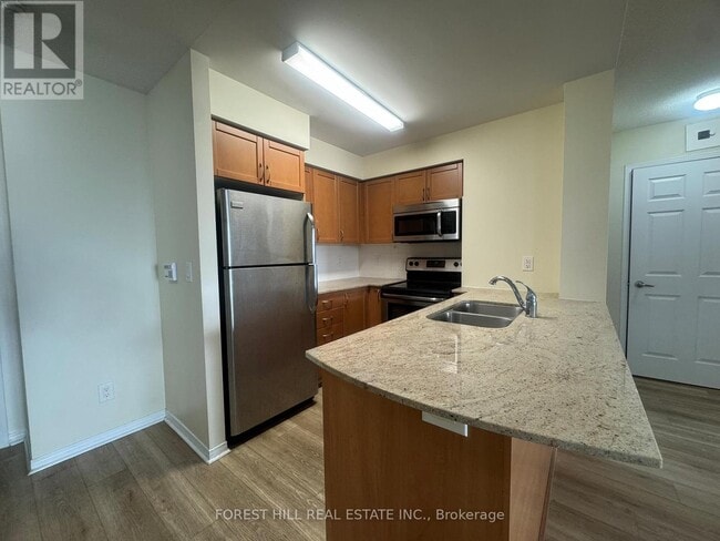 Building Photo - 75 King William Crescent