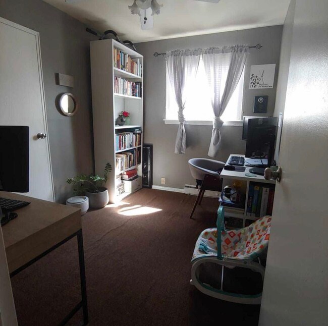 Building Photo - 337 Taylor Ave