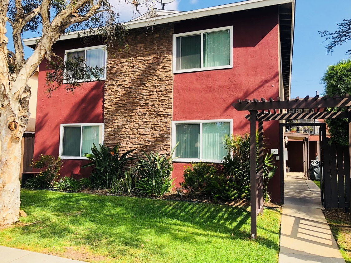 Primary Photo - 980 Valencia St