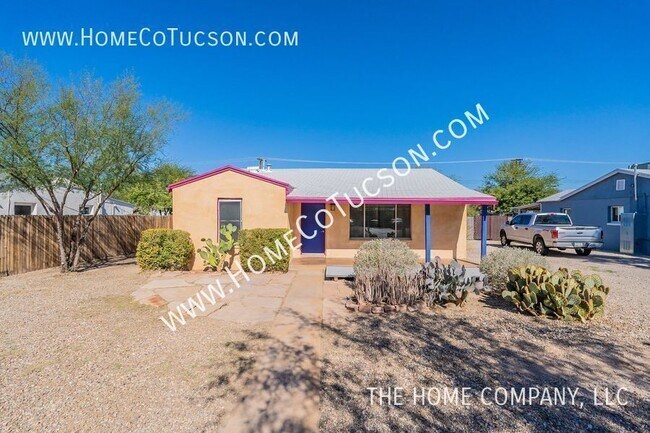 Foto del edificio - 3949 E 2nd St