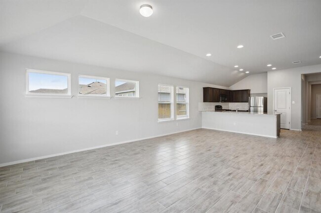 Foto del edificio - 124 Trailside Ln