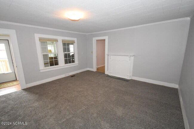 Foto del edificio - 226 Davenport Farm Rd