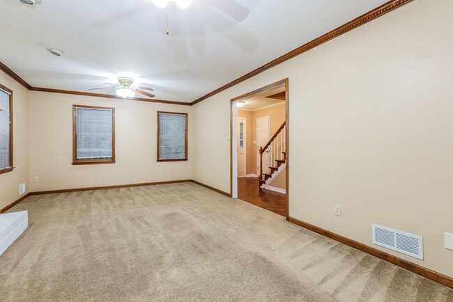 Foto del edificio - 5947 Chalice Way