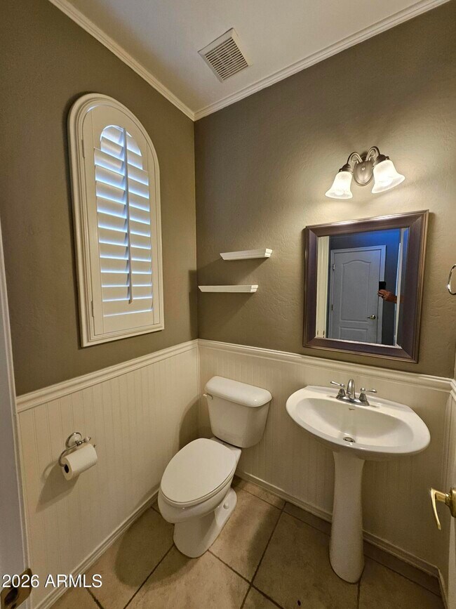 Foto del edificio - 3841 E Minton St