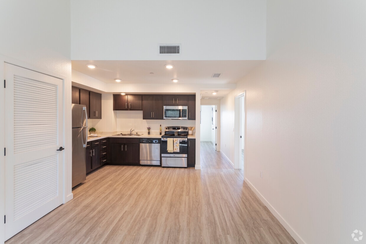 Fiftyone Baltimore At The Crossroads Apartments In La Mesa Ca Westside Rentals