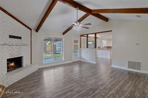 Building Photo - "Charming 3-Bed Retreat with Cozy Fireplace on Blue Spruce Drive - Your Perfect Shreveport Haven!"