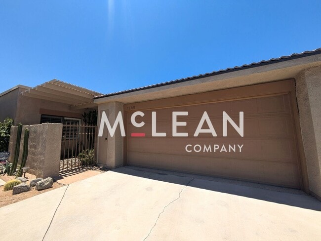 Building Photo - 2 Bedroom 2 Bathroom in South Palm Desert ...