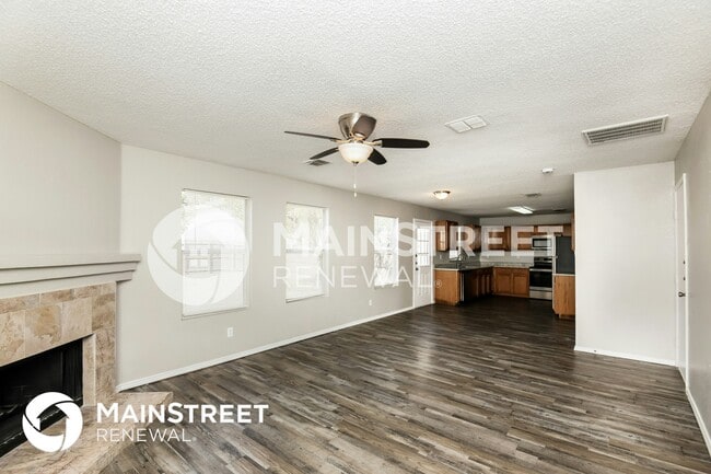 Foto del edificio - 8768 Stonebriar Ln