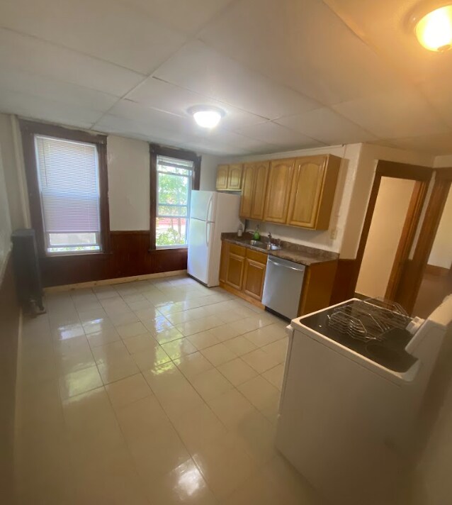 14 Perkins St Unit 1, Worcester, MA 01605 14 Perkins St Worcester, MA