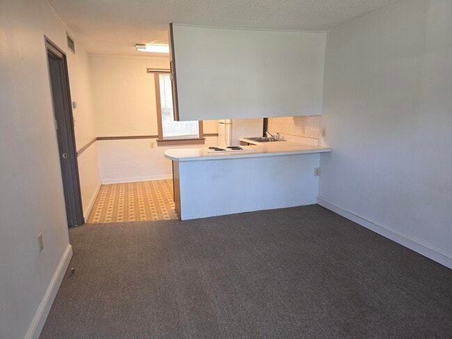 Building Photo - 551 US-98