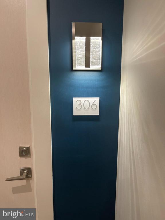 Foto del edificio - 88 V St SW