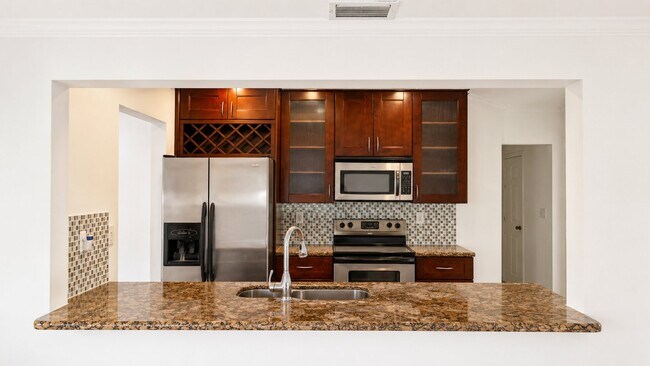 Foto del edificio - 5160 SW 8th St