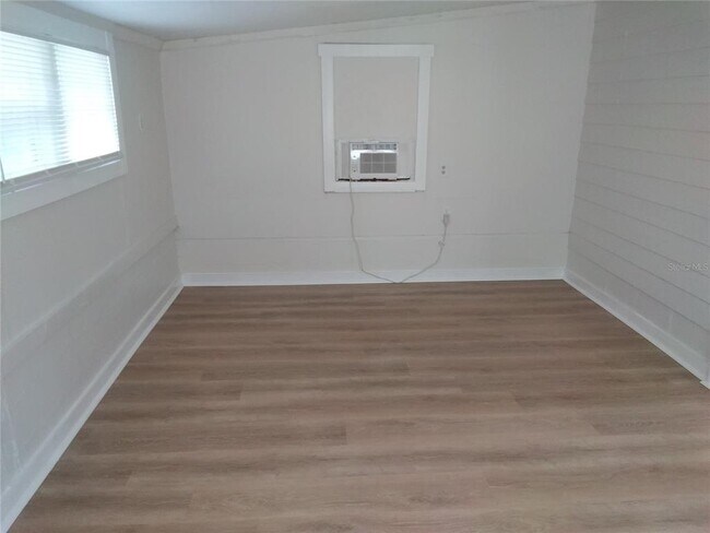 Foto del edificio - 2609 4th St S