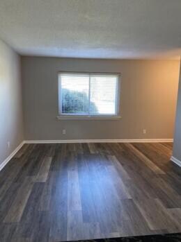Foto del edificio - 3814 Cherwood Ln