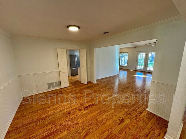 Foto del edificio - 5109 Summerset Trail