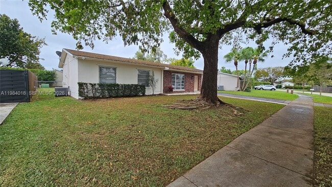 Building Photo - 12320 SW 105th St