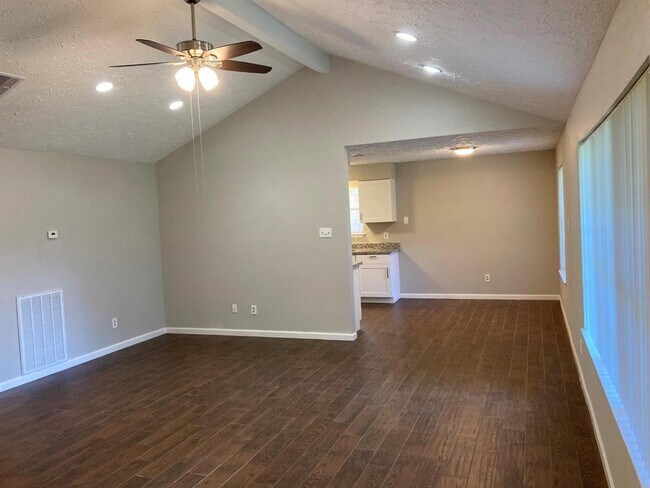 Building Photo - 314 Bay Ridge Dr