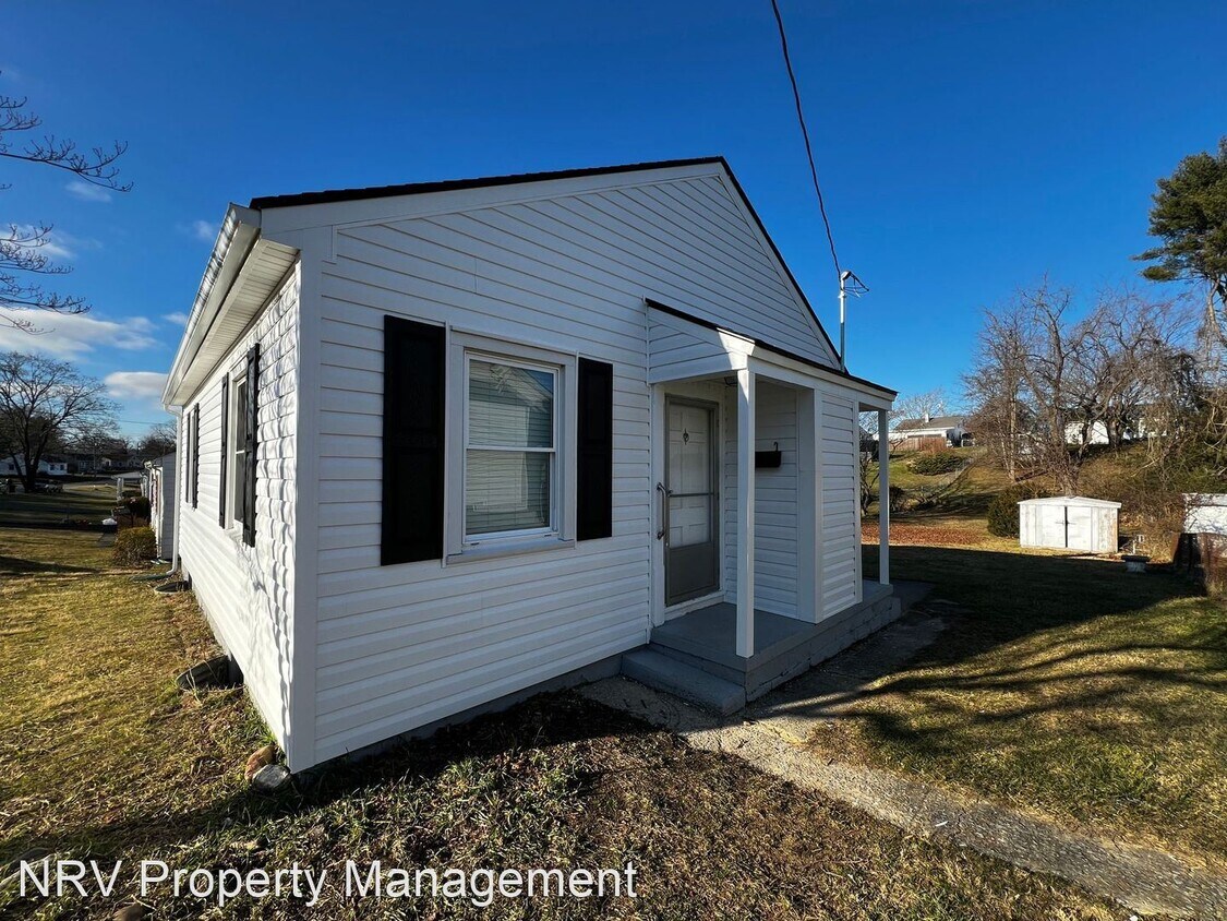 Foto principal - 2 br, 1 bath House - 1021 Preston Street