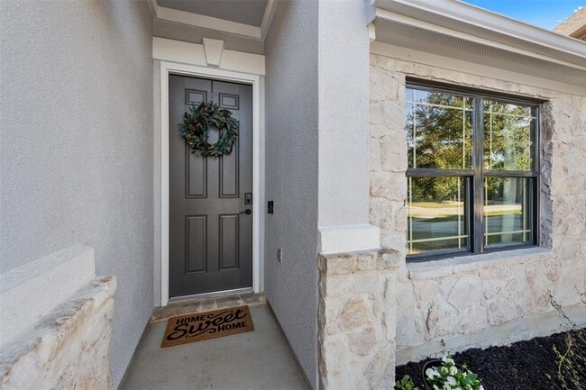 Building Photo - 514 Wincliff Dr