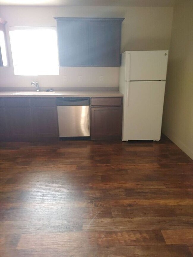 Foto del edificio - Beautiful 3 Story Vineyard Townhome