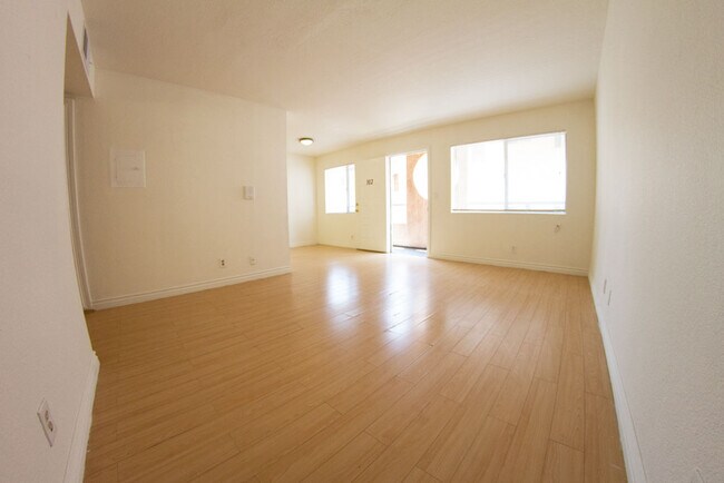 Foto del edificio - 158 N Normandie Ave