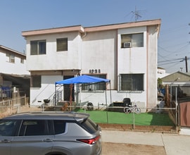 Building Photo - 1233 Clela Ave