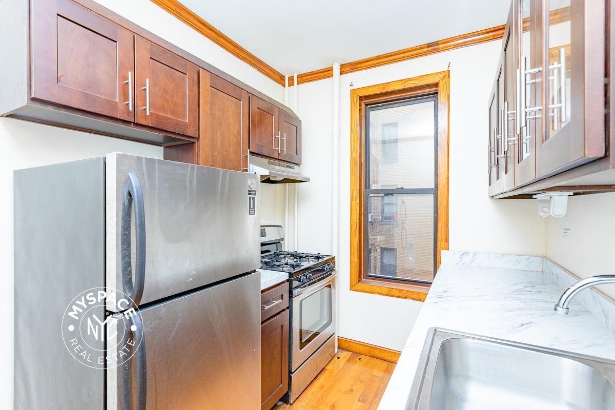 81 Crooke Ave Unit 18, Brooklyn, NY 11226 Room for Rent in Brooklyn
