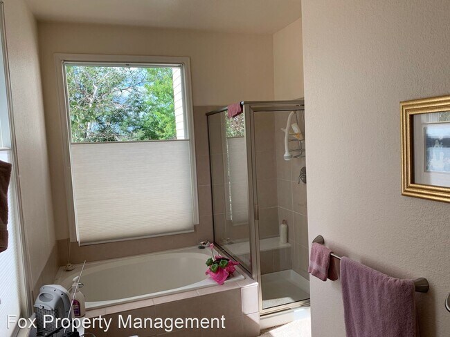 Foto del edificio - 4 br, 3.5 bath House - 815 Spyglass Circle