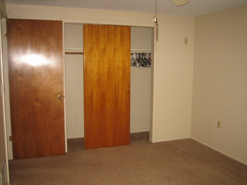 Foto del edificio - 1225 Columbine Rd