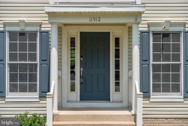 Foto del edificio - 11912 Kingswood Blvd