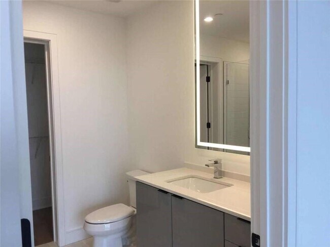 Foto del edificio - 788 West Marietta St NW