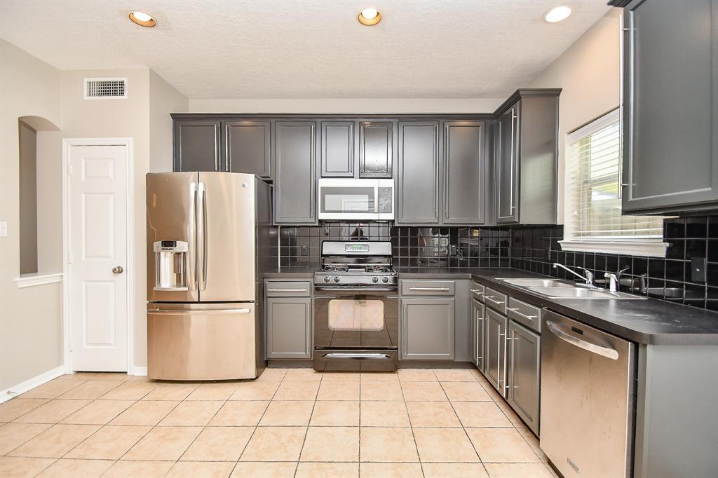 Foto principal - 1833 Keene St