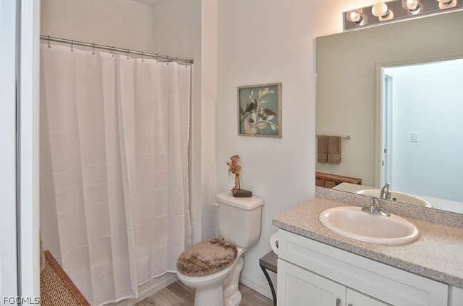 Foto del edificio - 13411 Hidden Palms Cv