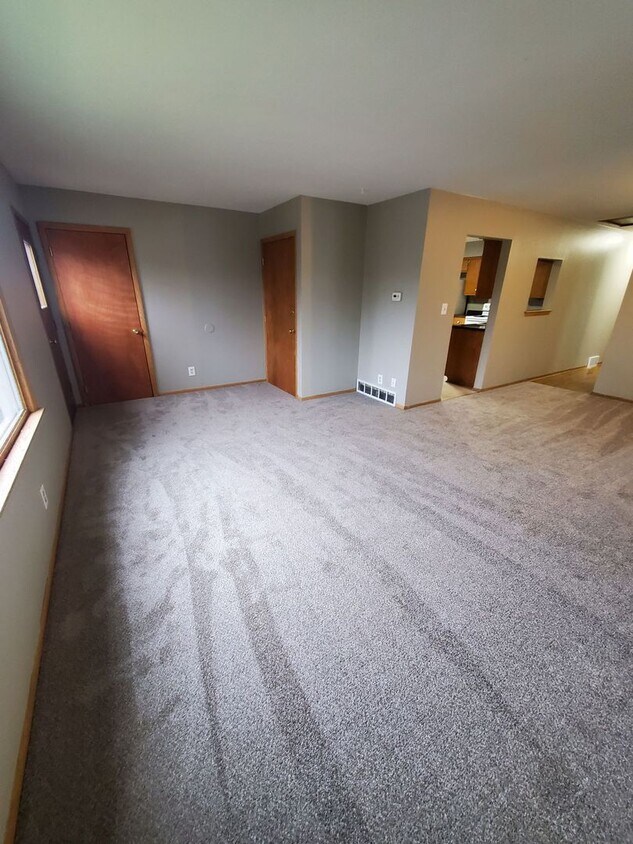 Foto principal - 1641/1643 S. 60th St. (Duplex)