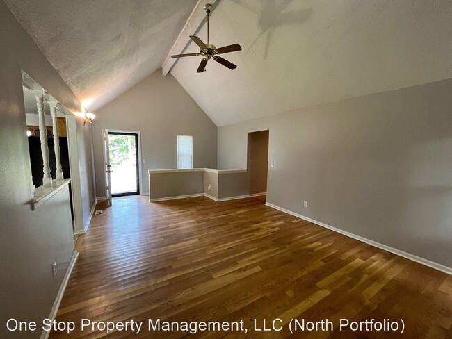 Building Photo - 3 br, 2 bath House - 7405 NW 78th Street
