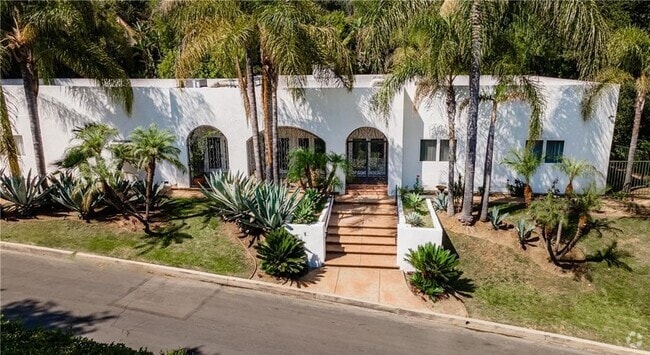 Building Photo - 16815 Bajio Rd