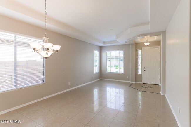Foto del edificio - 3433 W Languid Ln