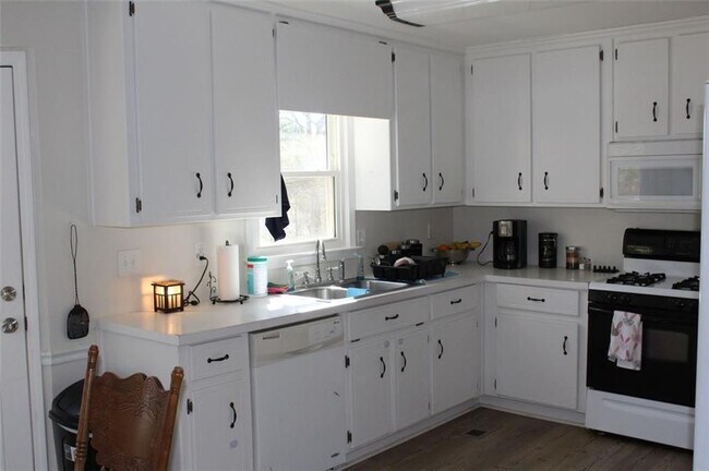 Foto del edificio - 15 Caboose Ct SW