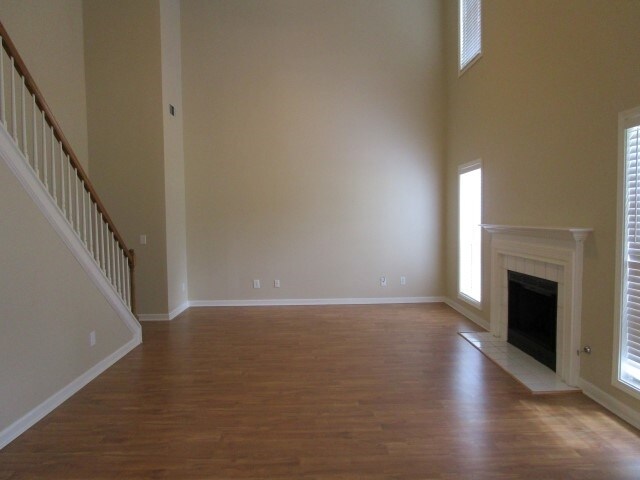 Foto del edificio - 194 Meadow Crest Way