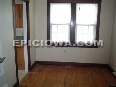 Foto del edificio - 1303 Oakland Rd NE