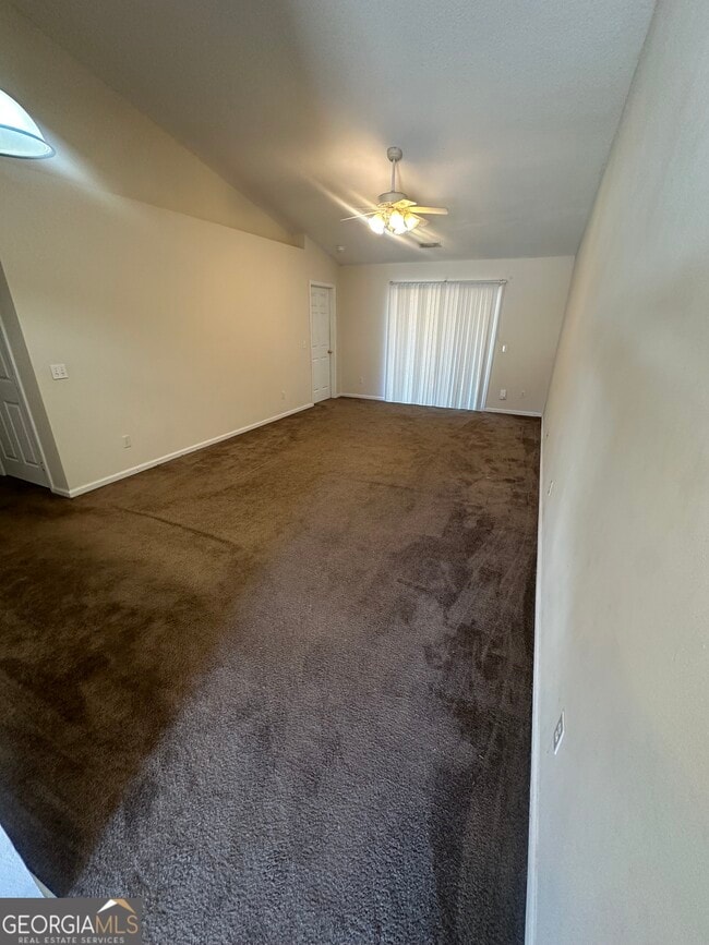 Building Photo - 409 E Lawnwood Ave