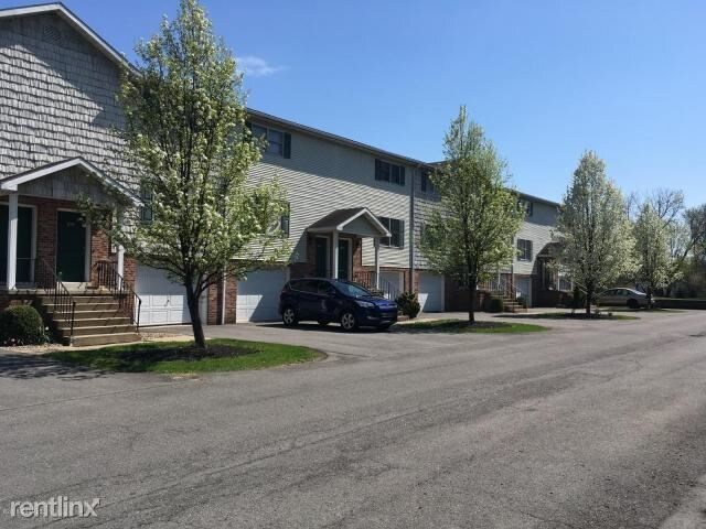 Foto del edificio - 2 br, 1.5 bath Townhome - 718 Priestley Court