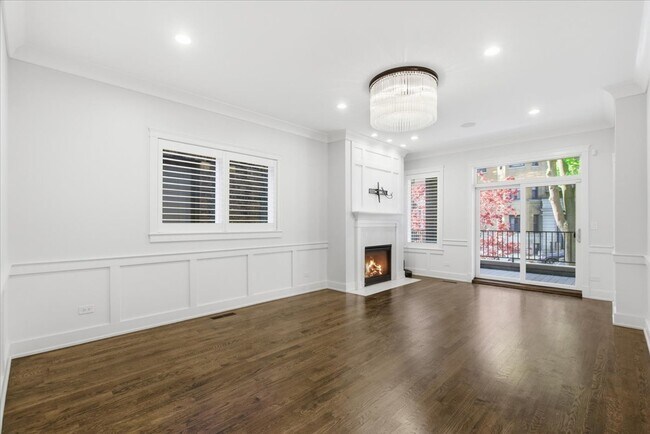 Foto del edificio - 852 W Lill Ave