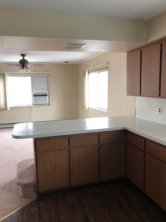 Building Photo - 18530 Masonic