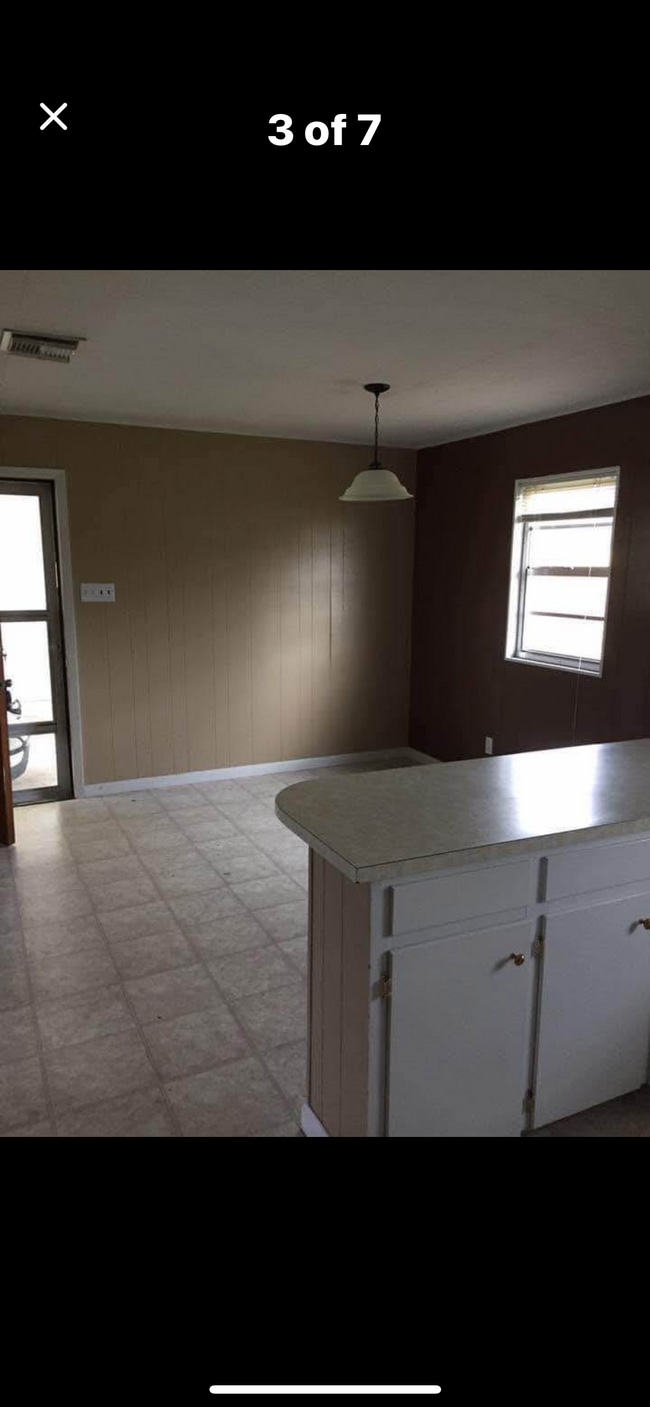 Foto del edificio - 155 S Riceland Rd