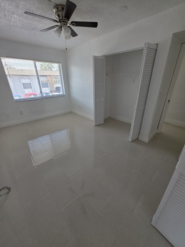 Building Photo - 4793 S Texas Ave