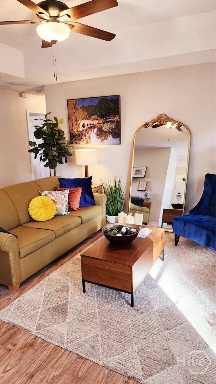 Foto del edificio - 312 Bonaventure Rd