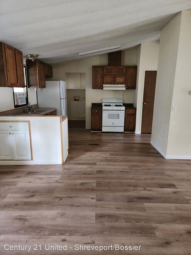 Foto del edificio - 3 br, 2 bath House - 8222 Village Fair Ln