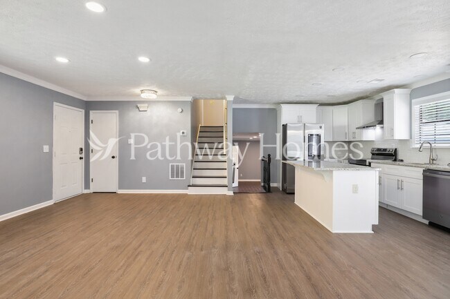 Building Photo - 4254 Southvale Dr