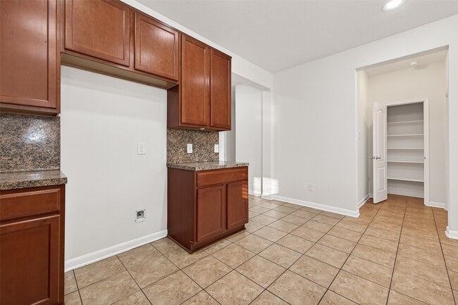 Foto del edificio - 21015 Blackstone Villa Ln